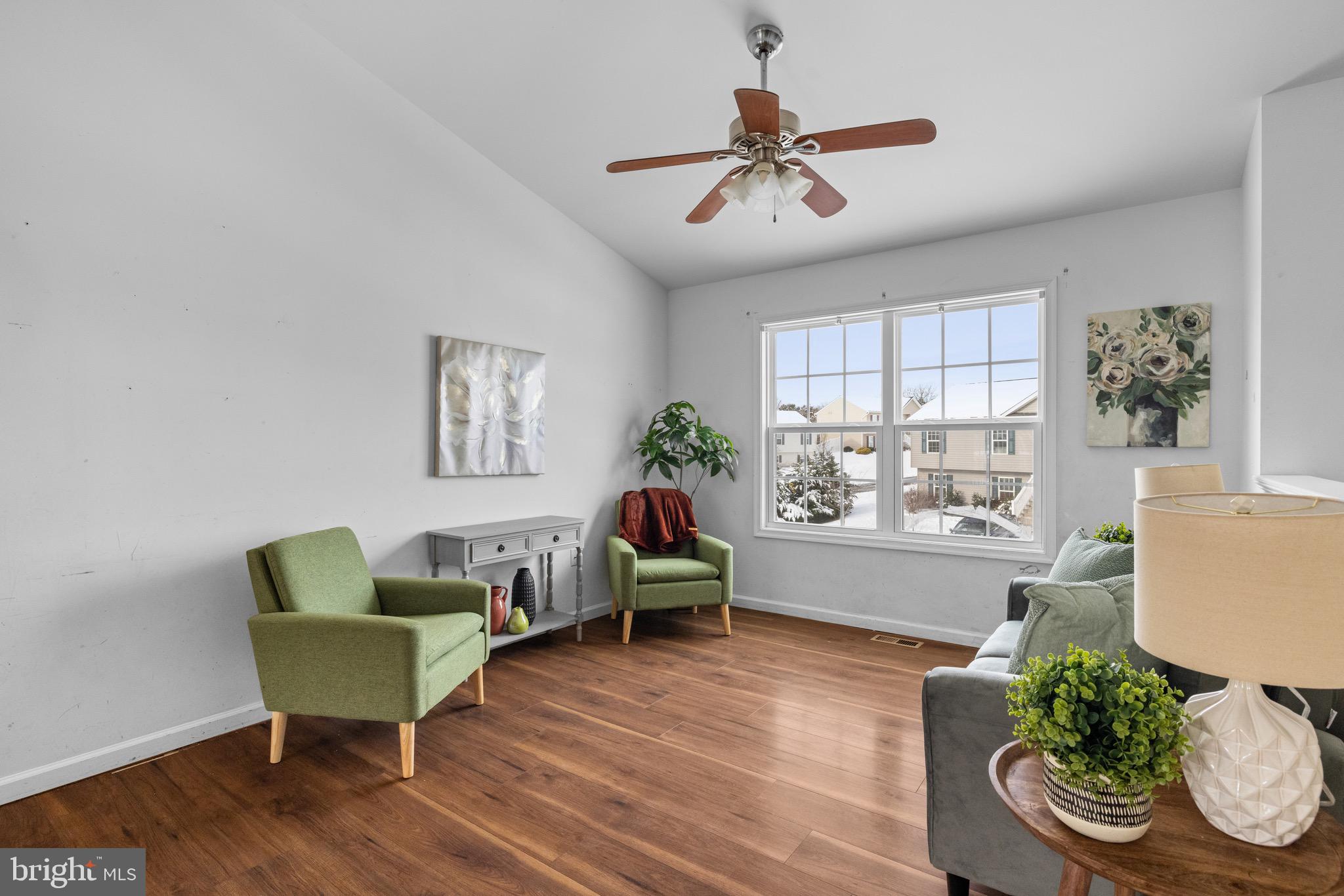 145 Eisenhower Cir