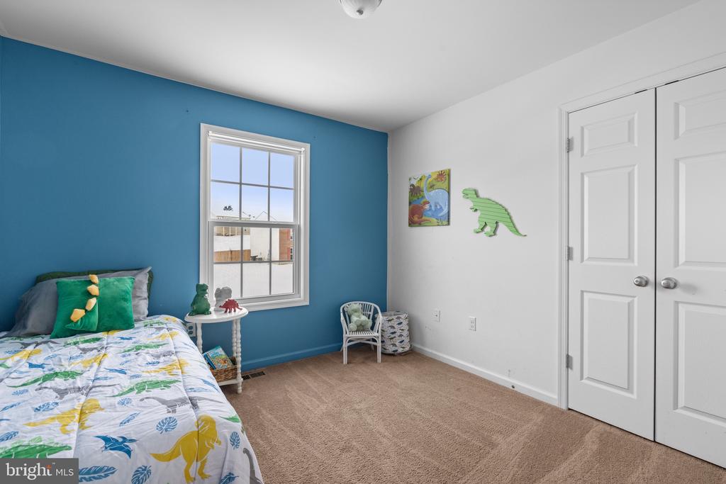 145 Eisenhower Cir