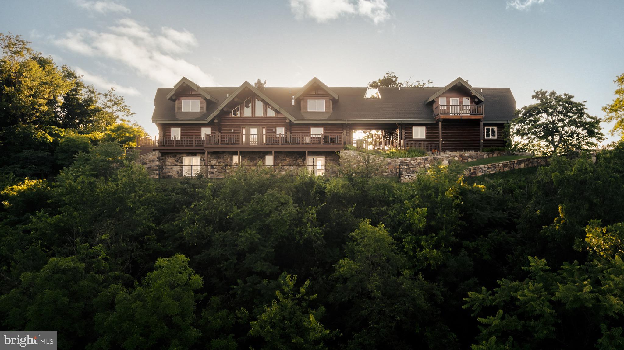 1364 Allegheny Way