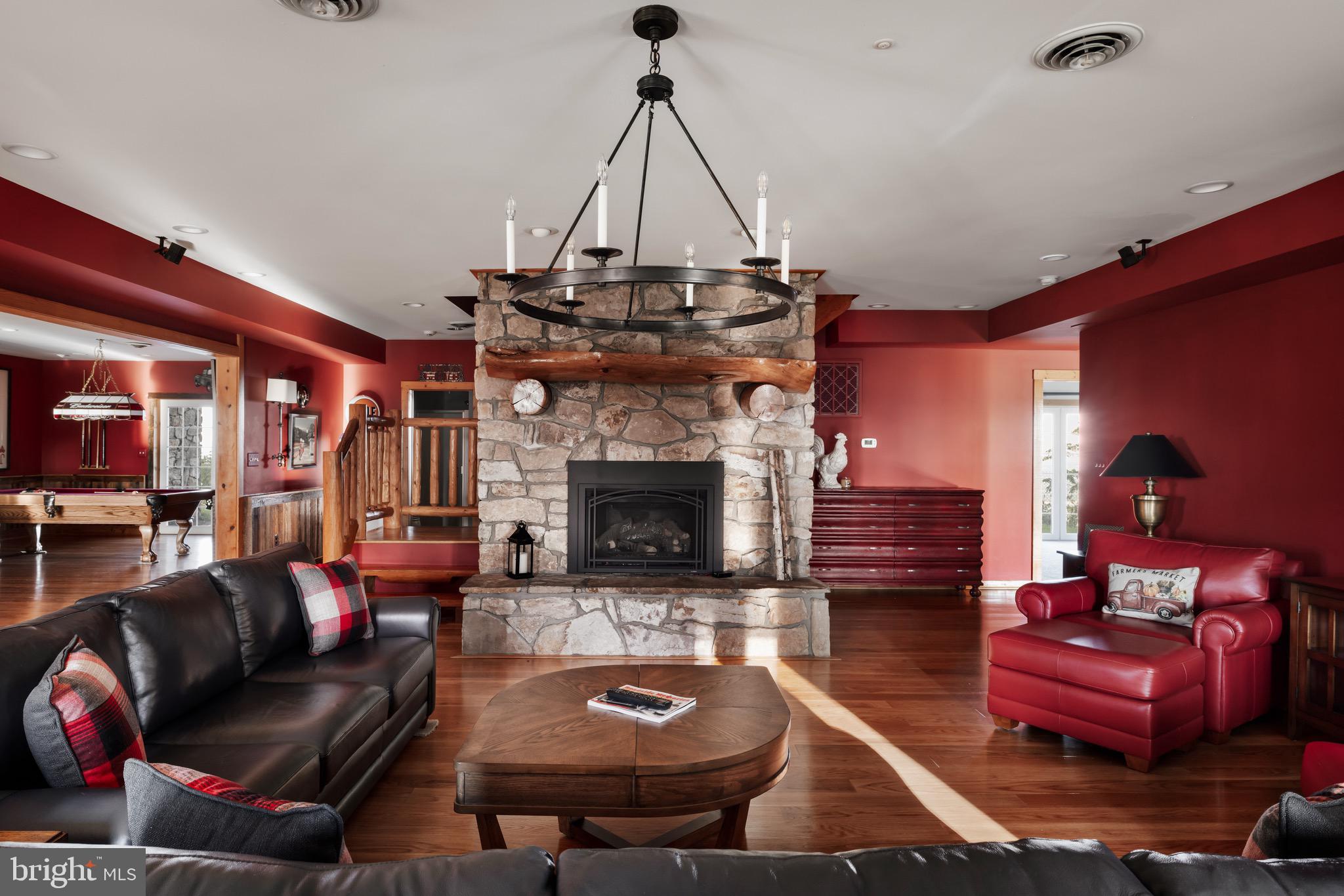 1364 Allegheny Way