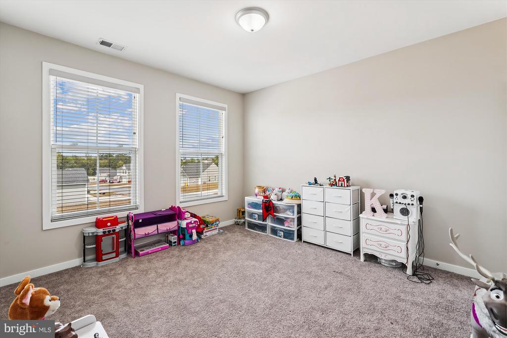 132 SANIBEL WAY