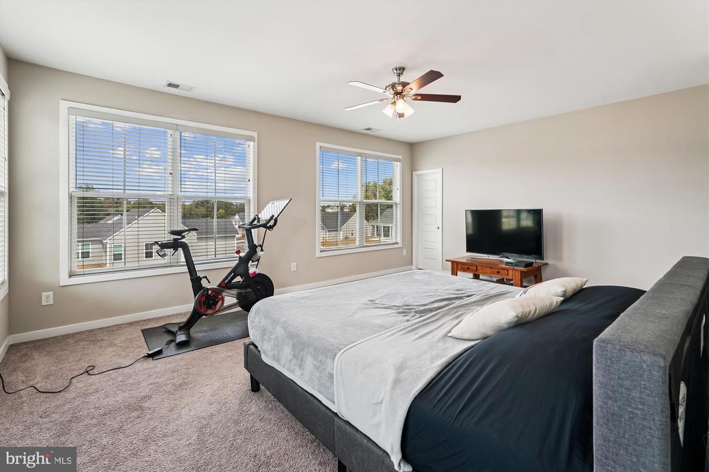 132 SANIBEL WAY