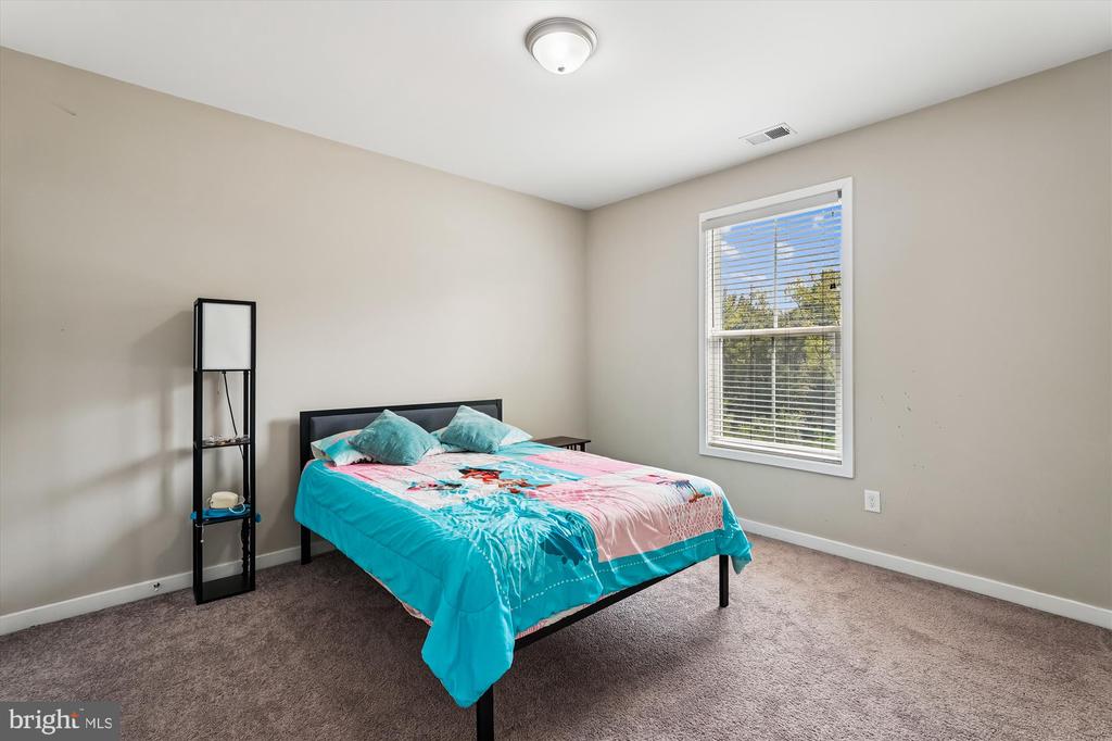 132 SANIBEL WAY