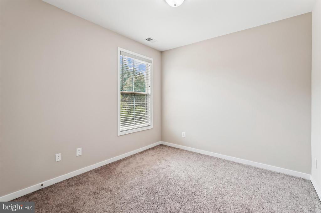 132 SANIBEL WAY
