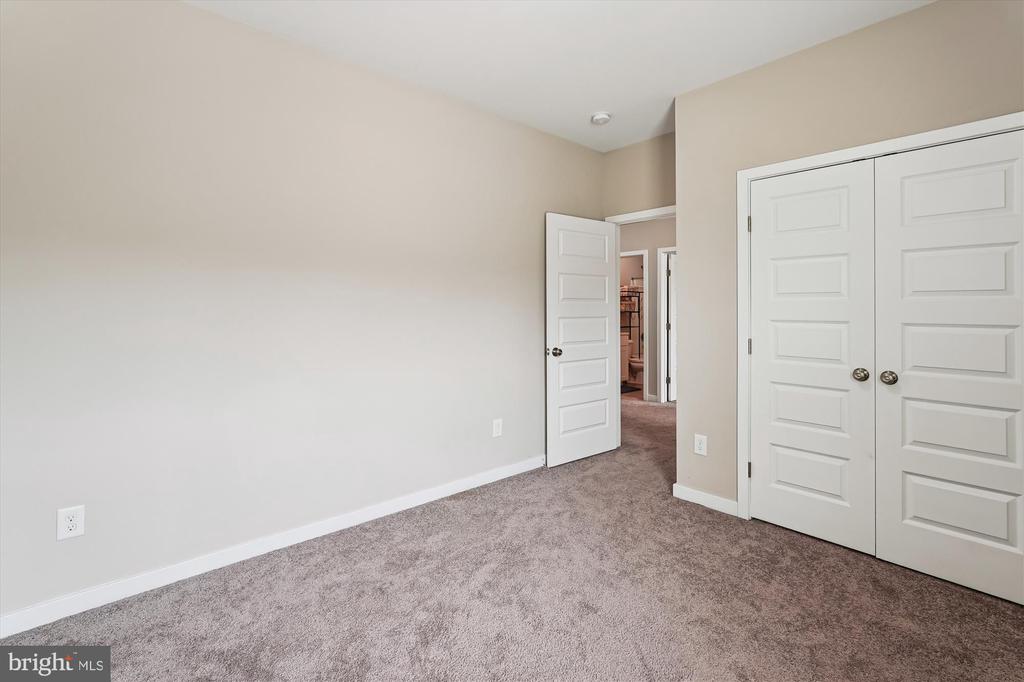 132 SANIBEL WAY