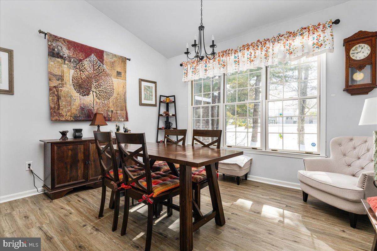 14 AMBLER LANE