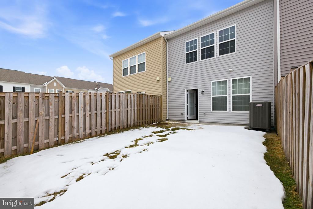 27 KIRBY COURT