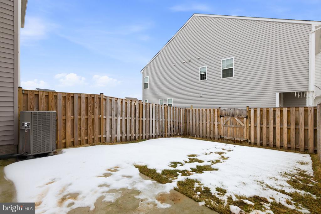27 KIRBY COURT