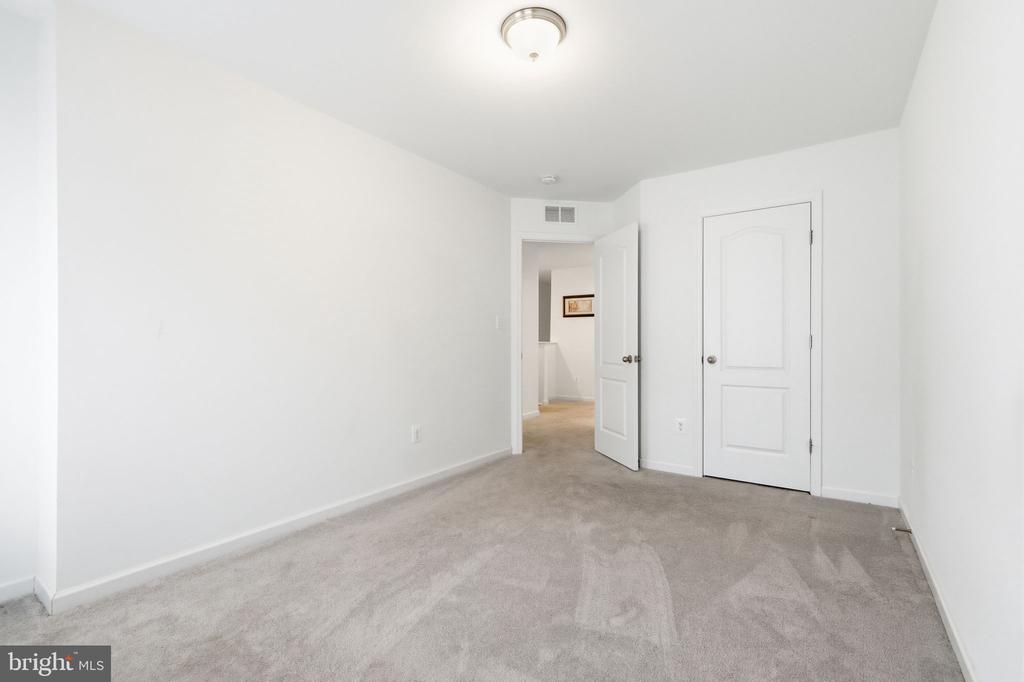 27 KIRBY COURT