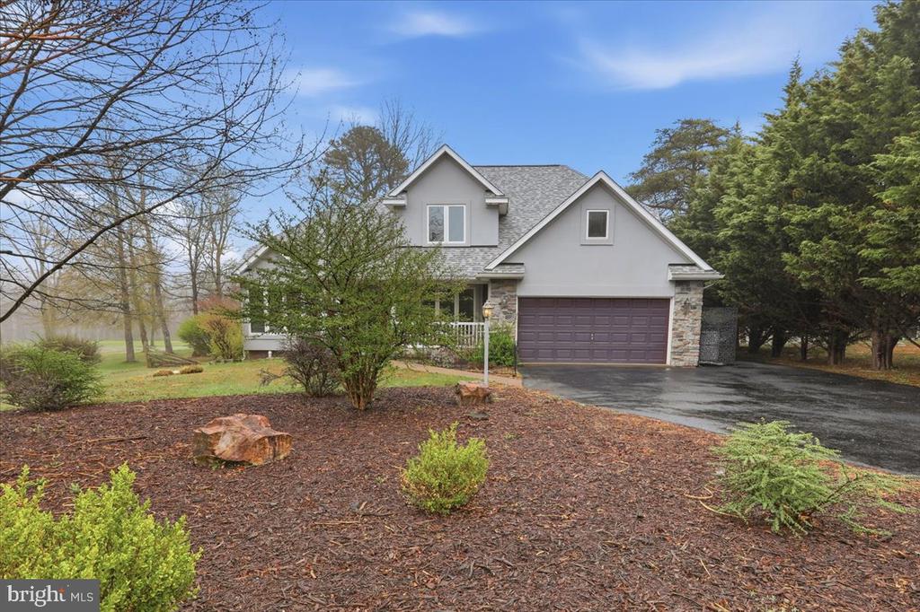 463 WAMPUM LANE