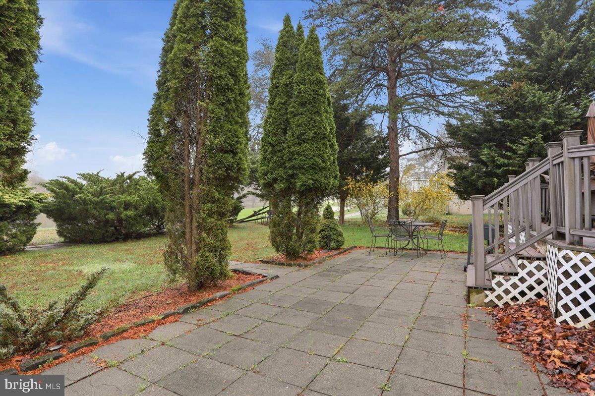 463 WAMPUM LANE