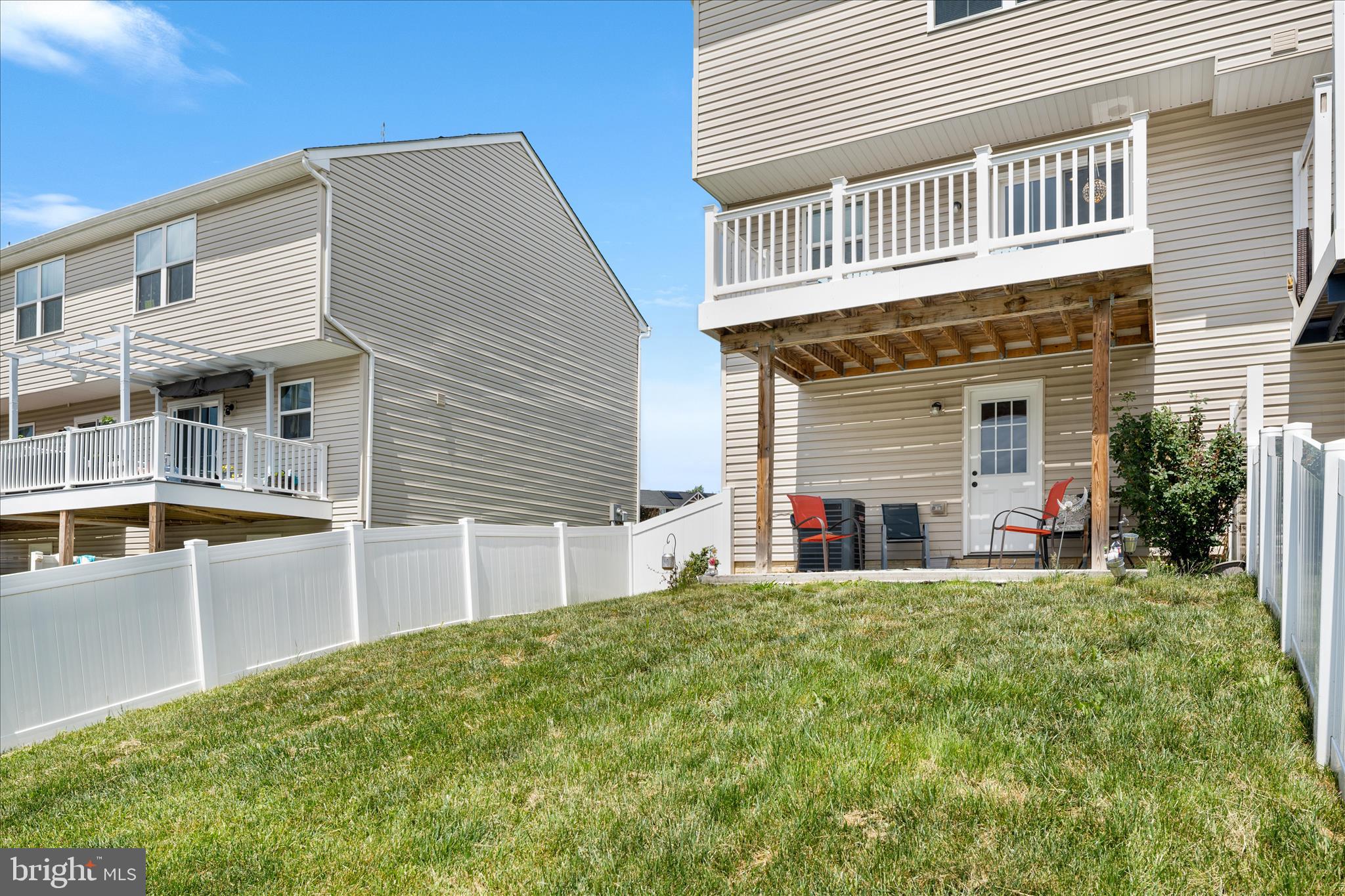 33 SEBAGO PLACE
