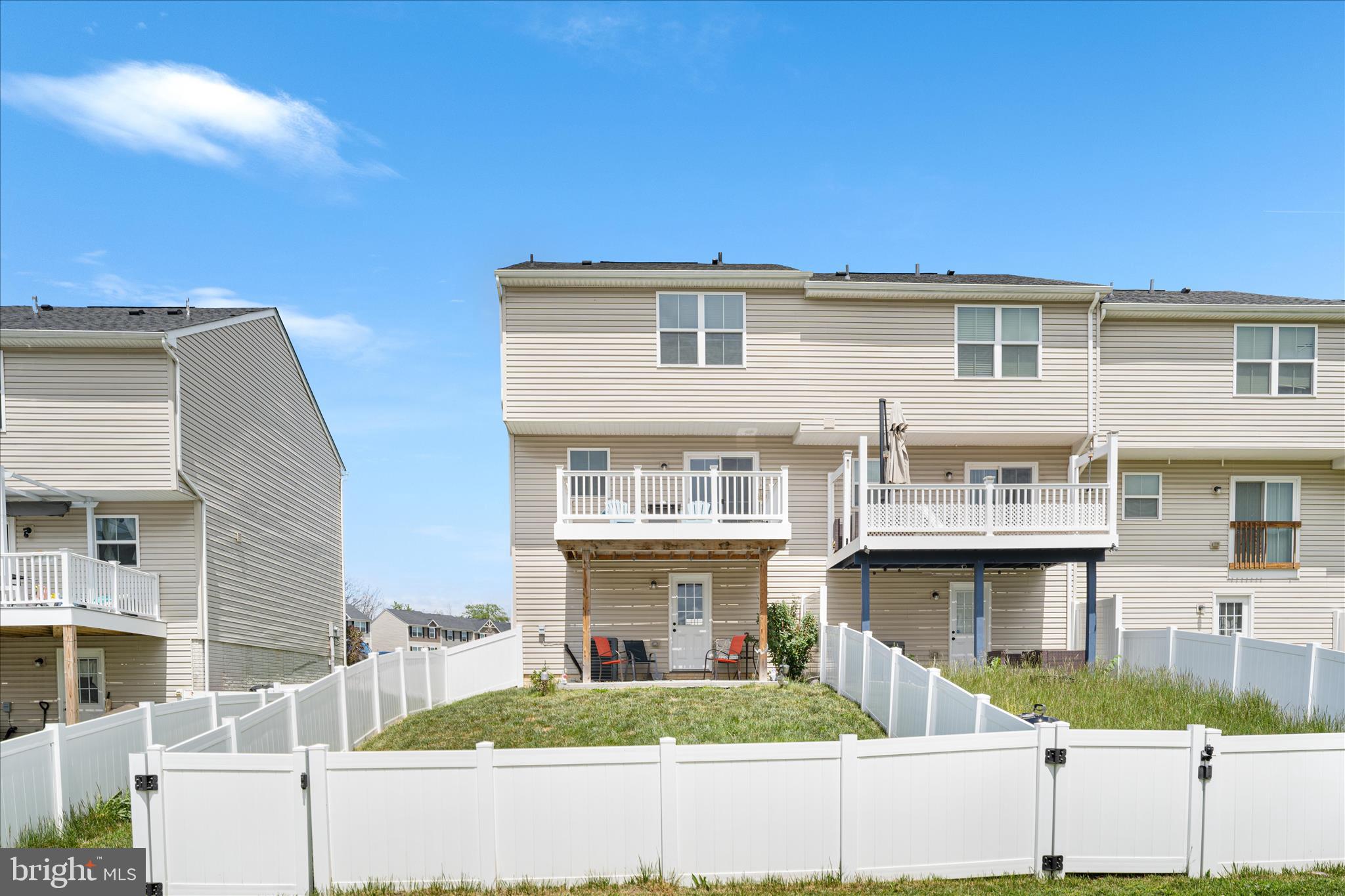 33 SEBAGO PLACE