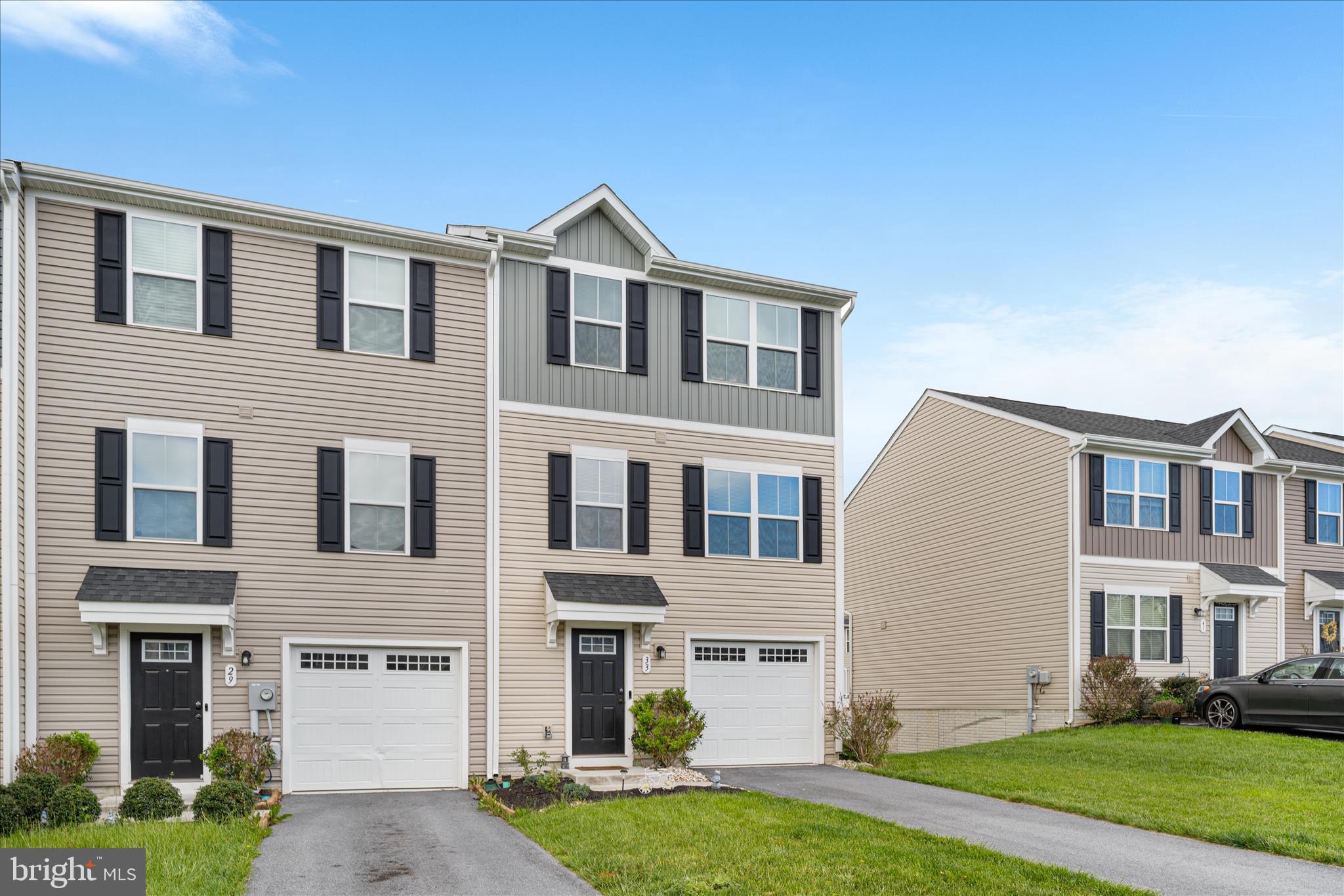 33 SEBAGO PLACE