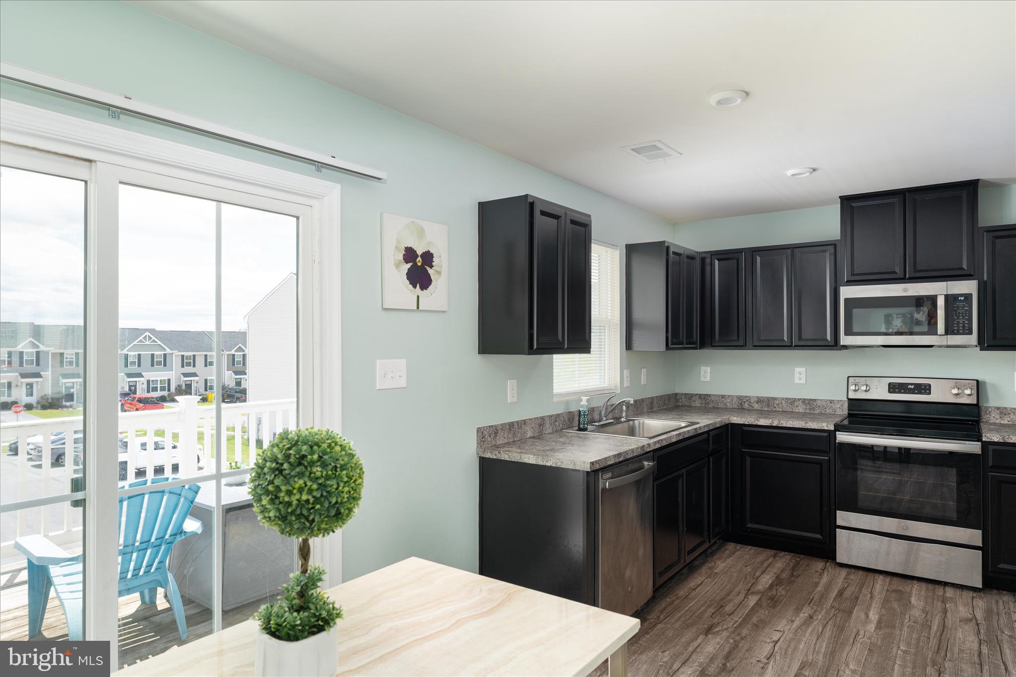 33 SEBAGO PLACE