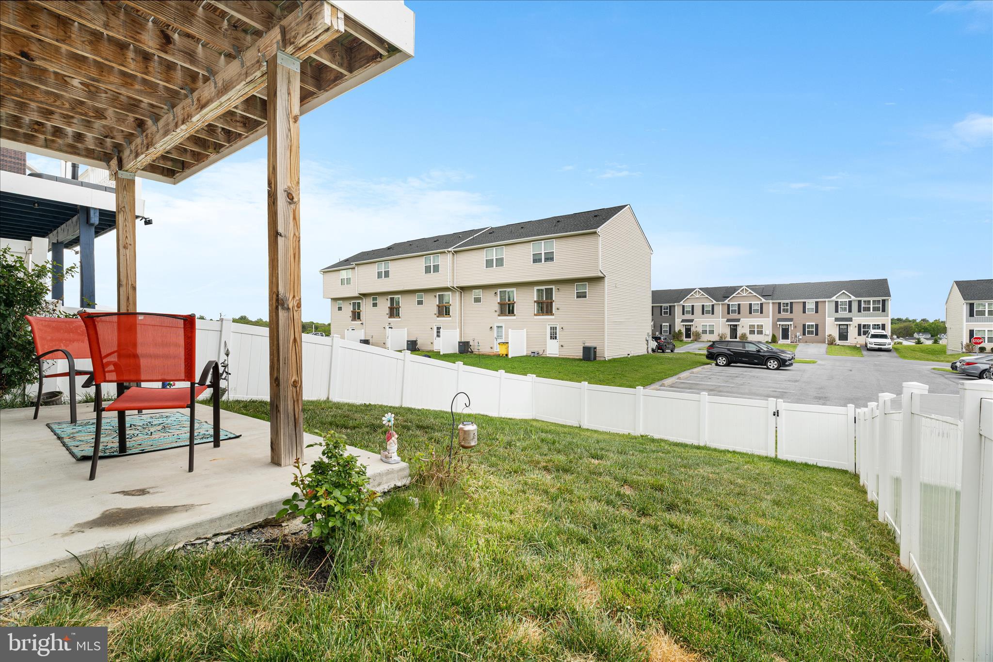 33 SEBAGO PLACE