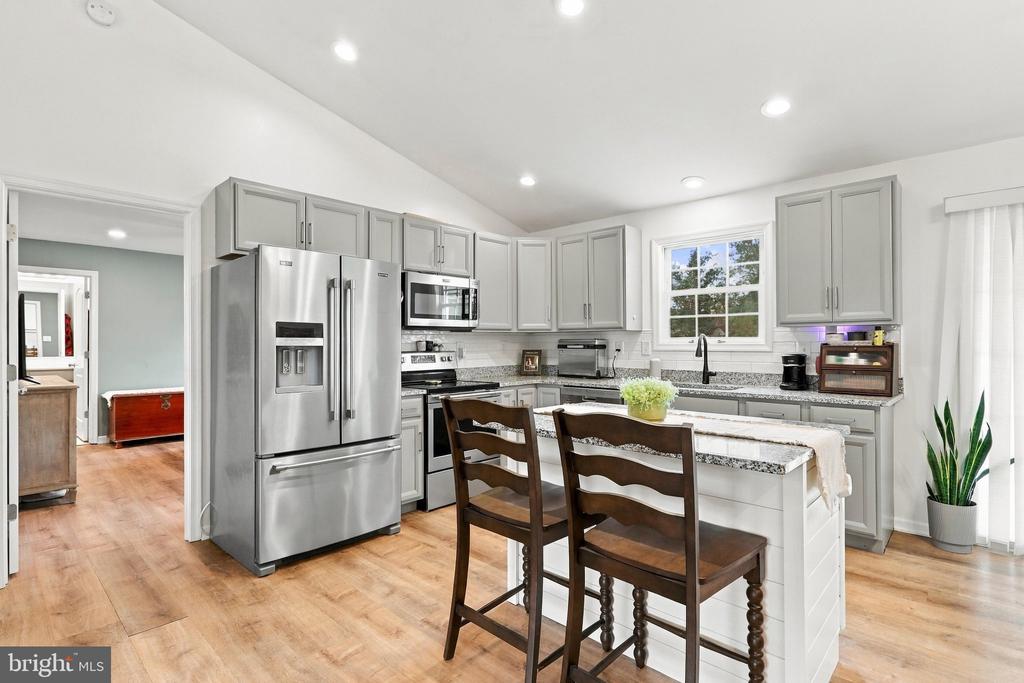 238 BASIN DRIVE