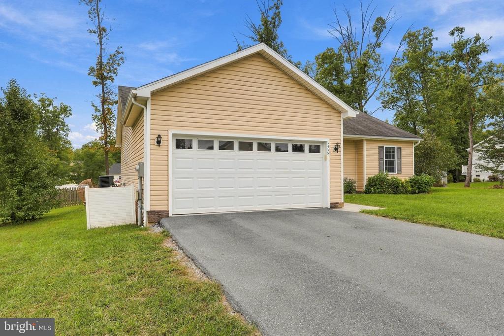 238 BASIN DRIVE