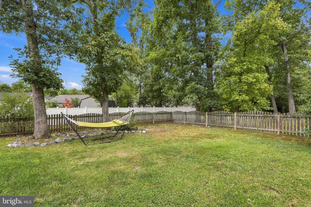 238 BASIN DRIVE
