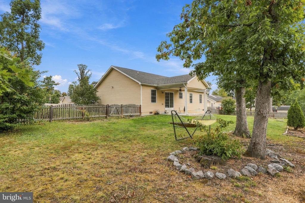 238 BASIN DRIVE