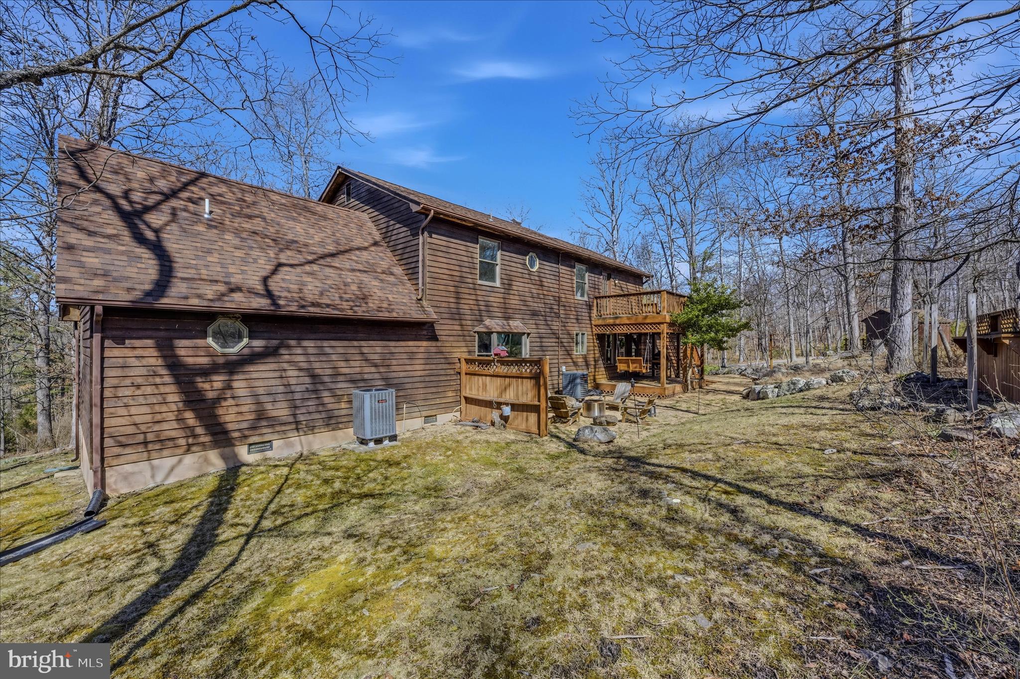 580 BRAEBURN DRIVE