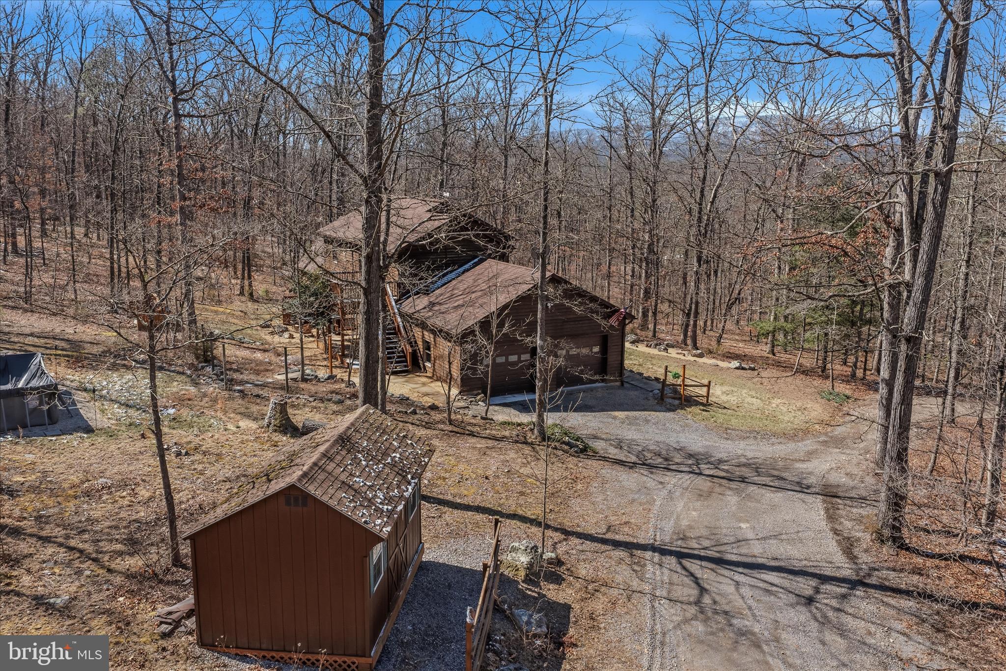 580 BRAEBURN DRIVE