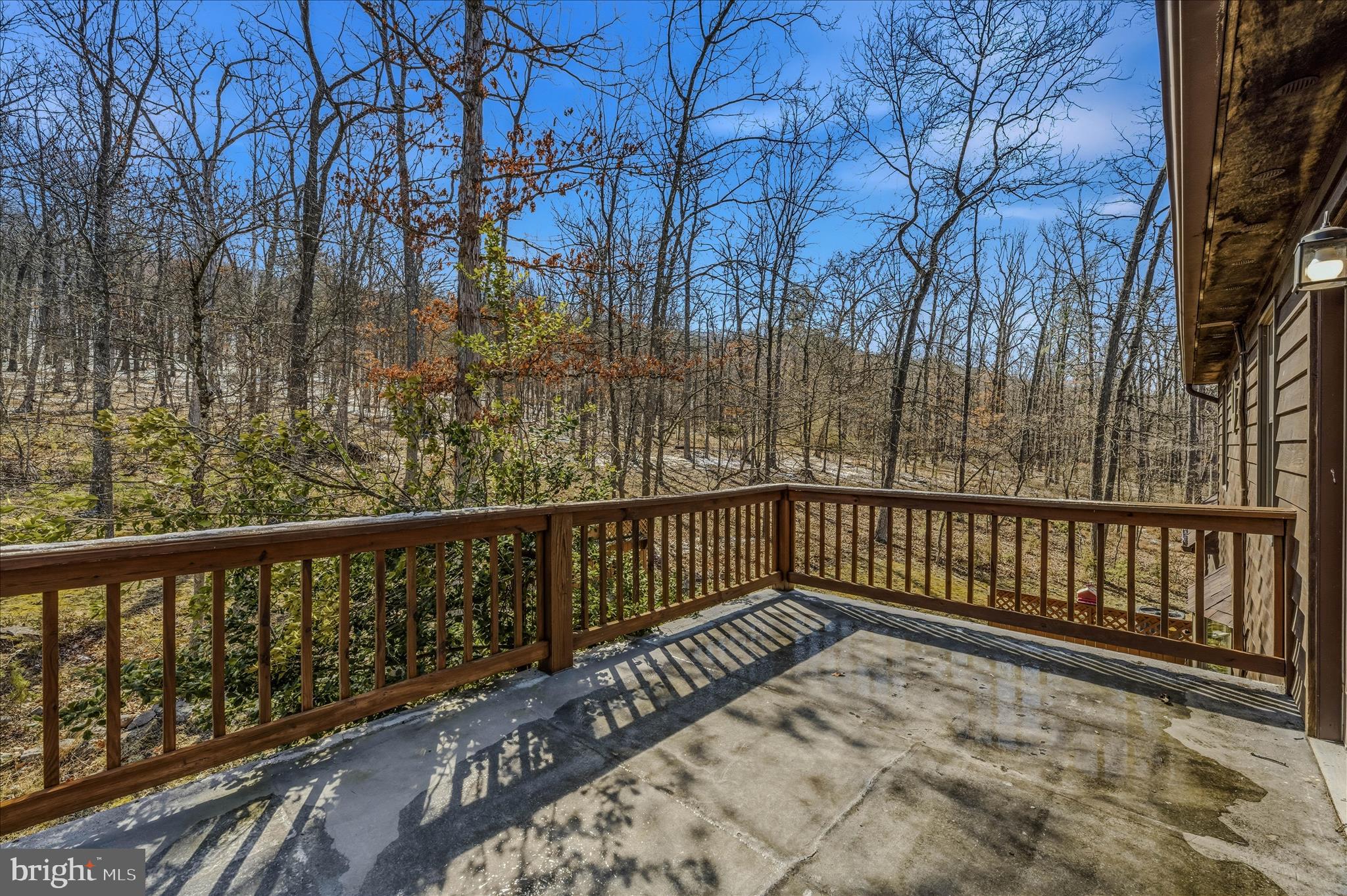 580 BRAEBURN DRIVE