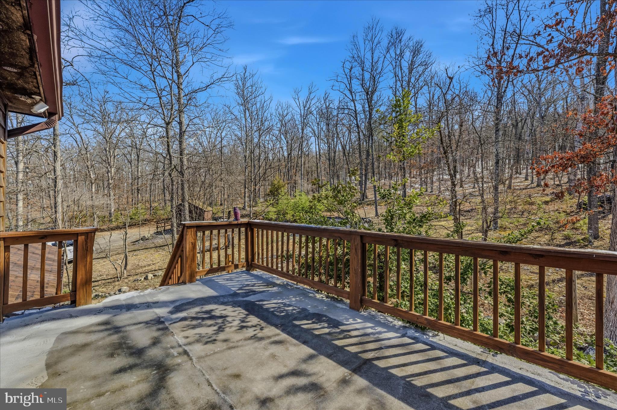580 BRAEBURN DRIVE