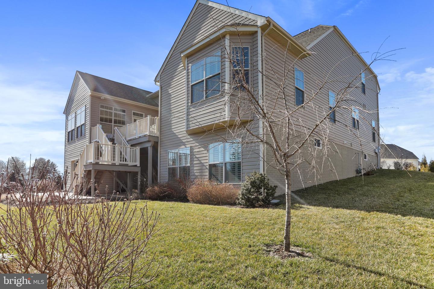 89 POTOMAC CROSSING STREET