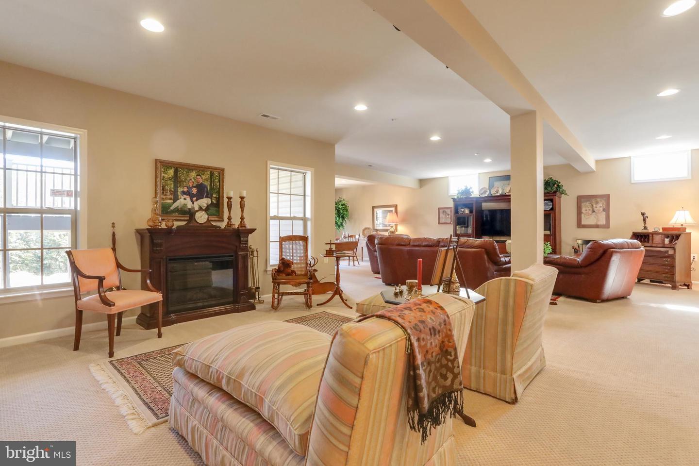 89 POTOMAC CROSSING STREET