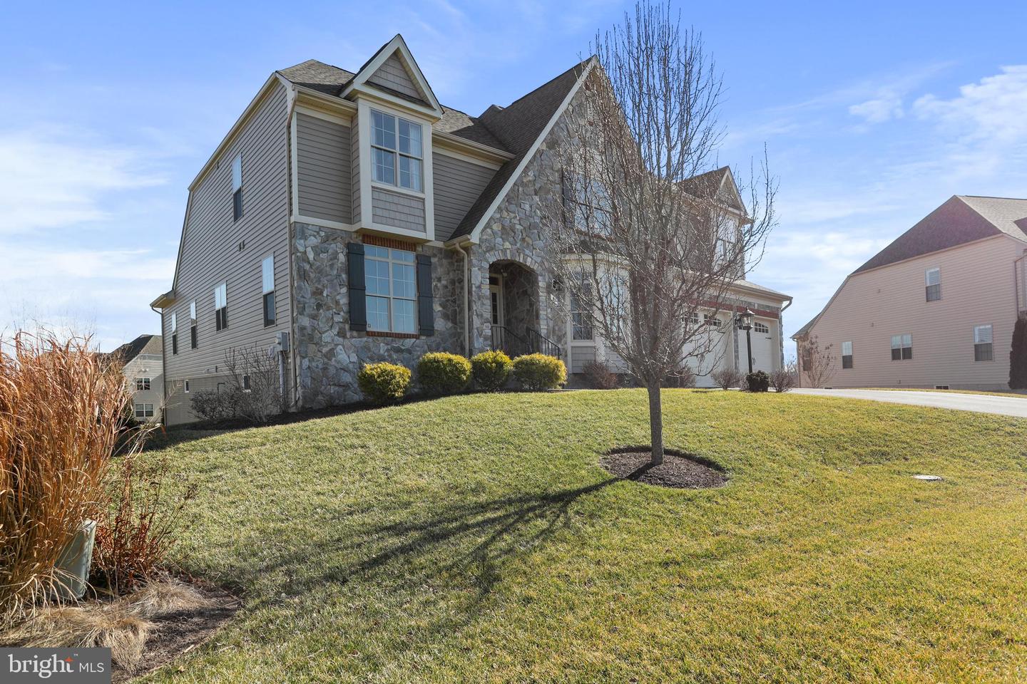 89 POTOMAC CROSSING STREET