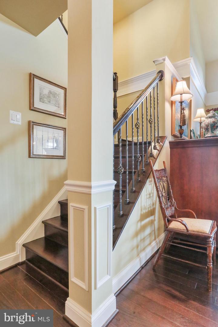 89 POTOMAC CROSSING STREET