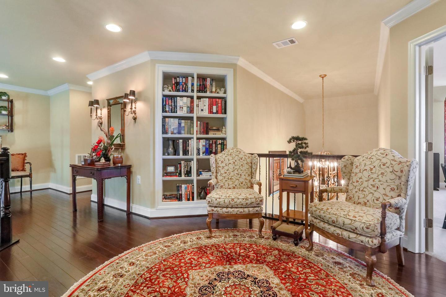 89 POTOMAC CROSSING STREET