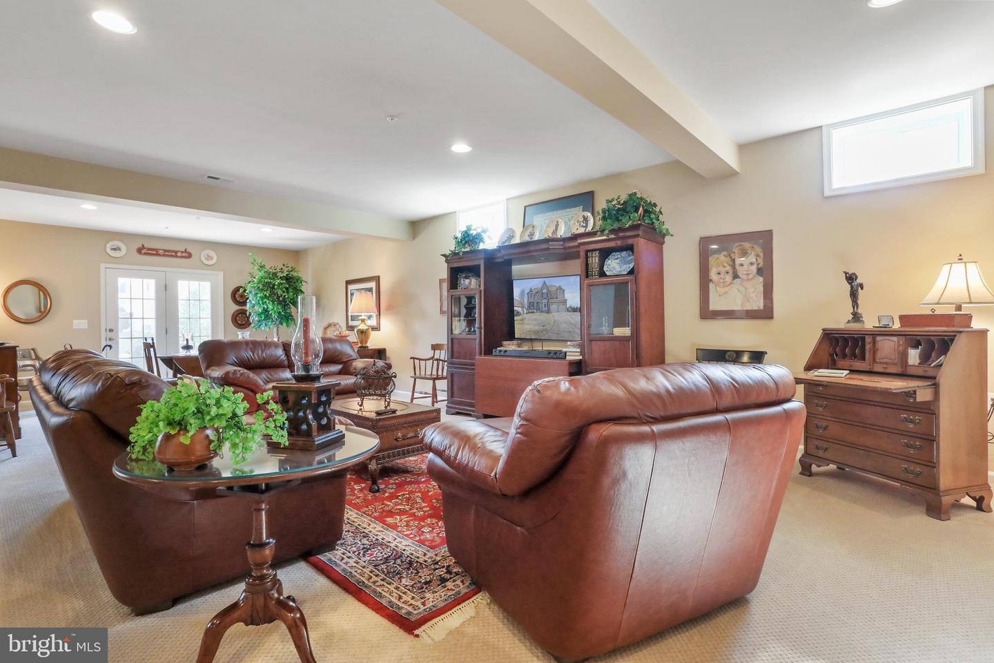 89 POTOMAC CROSSING STREET