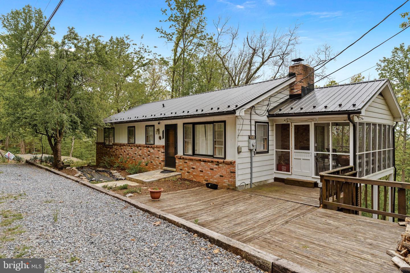 435 VALLEY VIEW ROAD