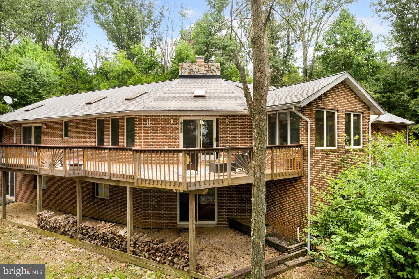 680 WREN LANE