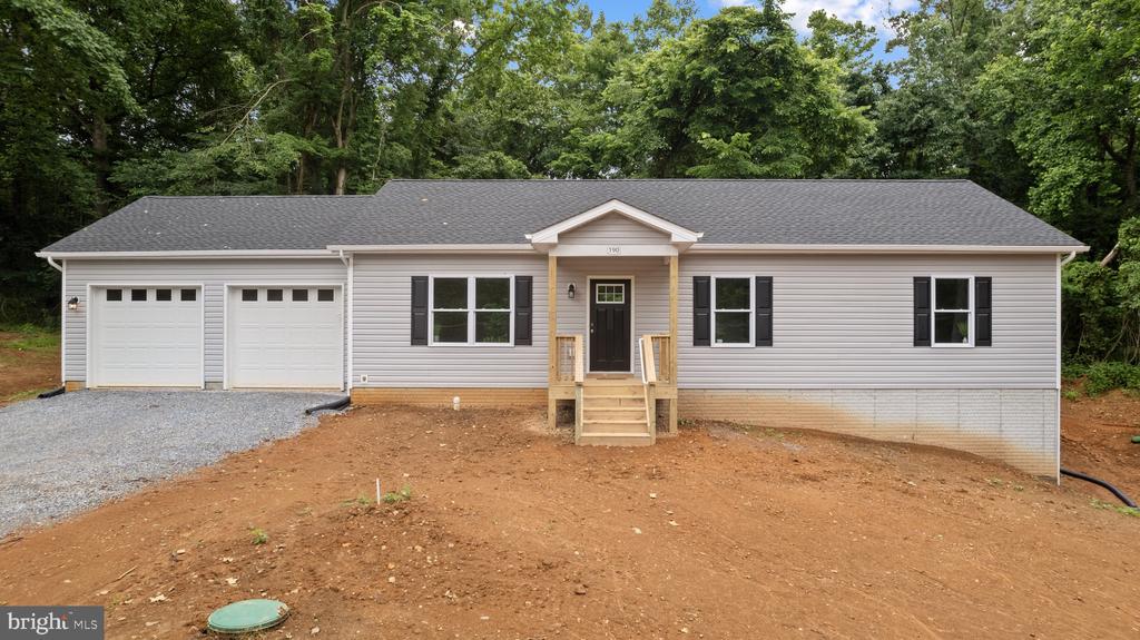 190 Dawn Lane Ln