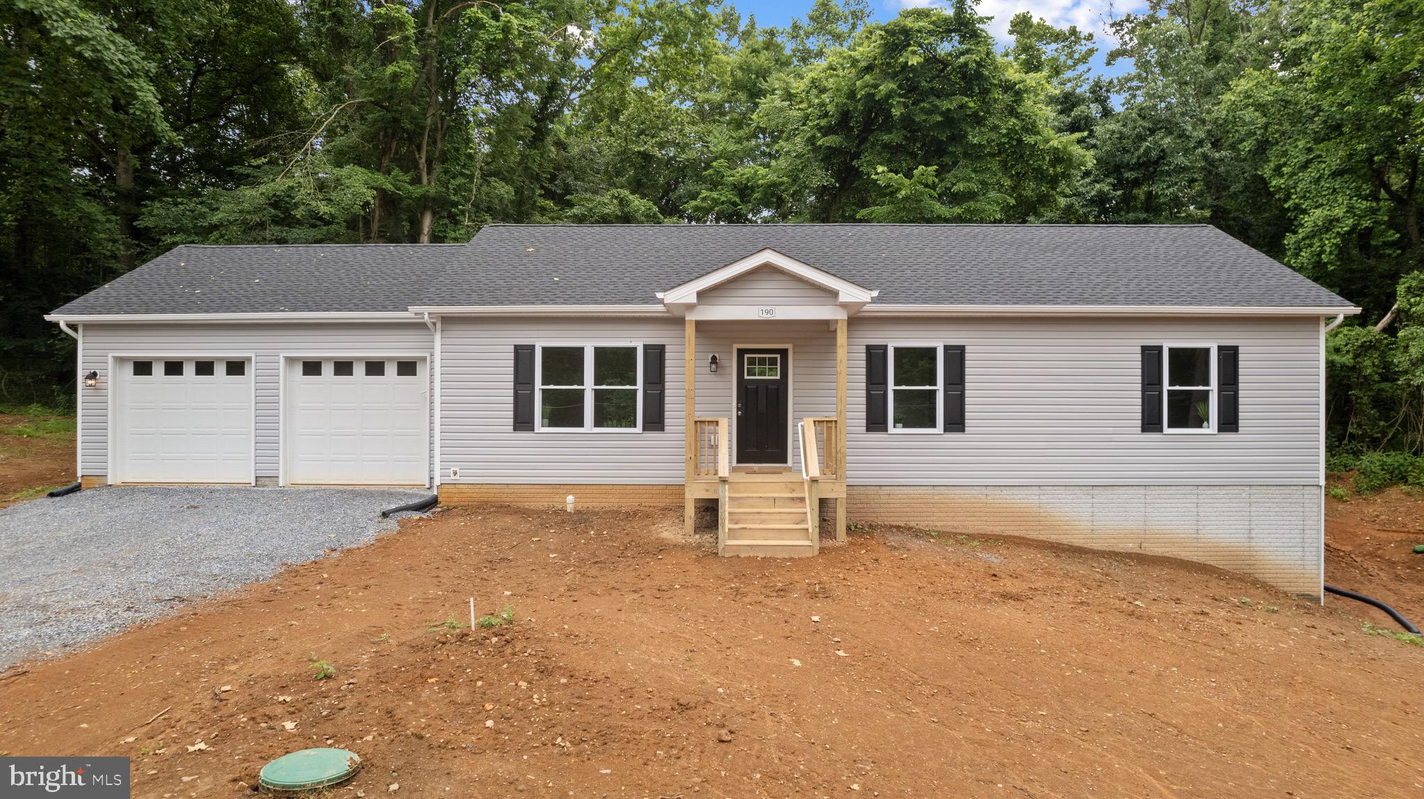 190 Dawn Lane Ln
