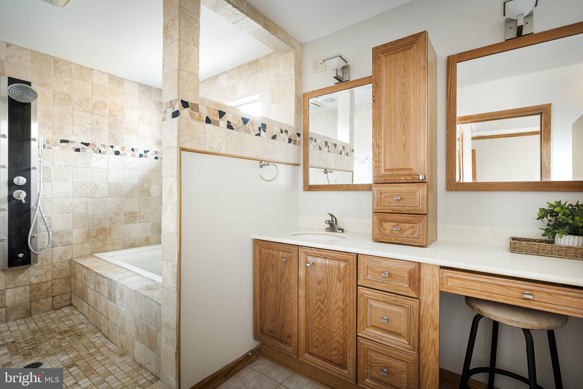715 Mount Vista TRAIL