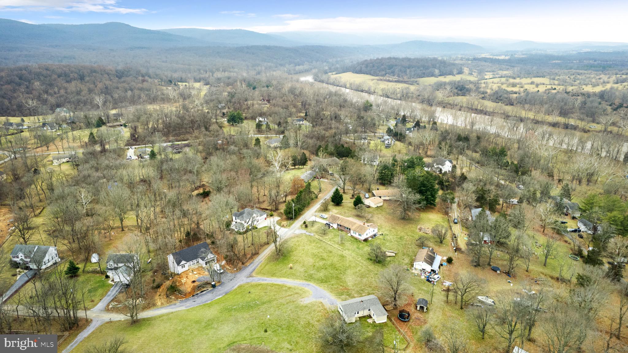 224 Marcum LANE