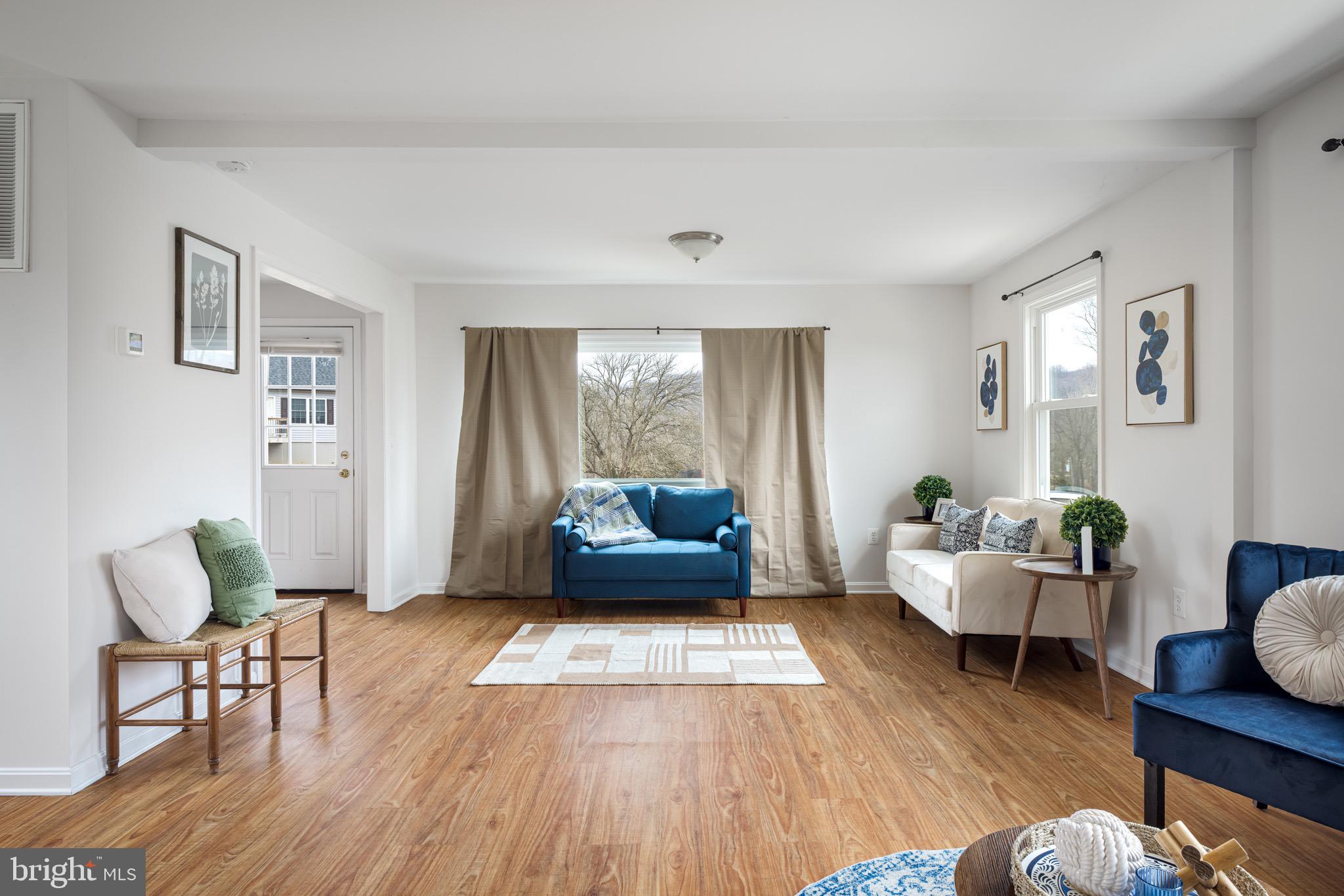 224 Marcum LANE