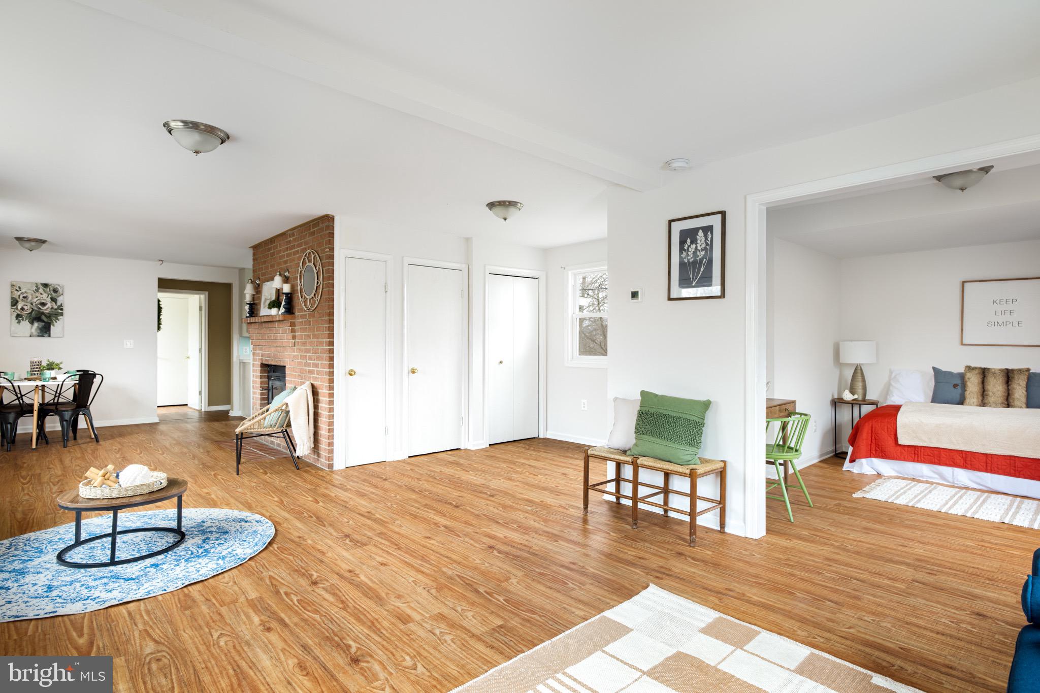 224 Marcum LANE