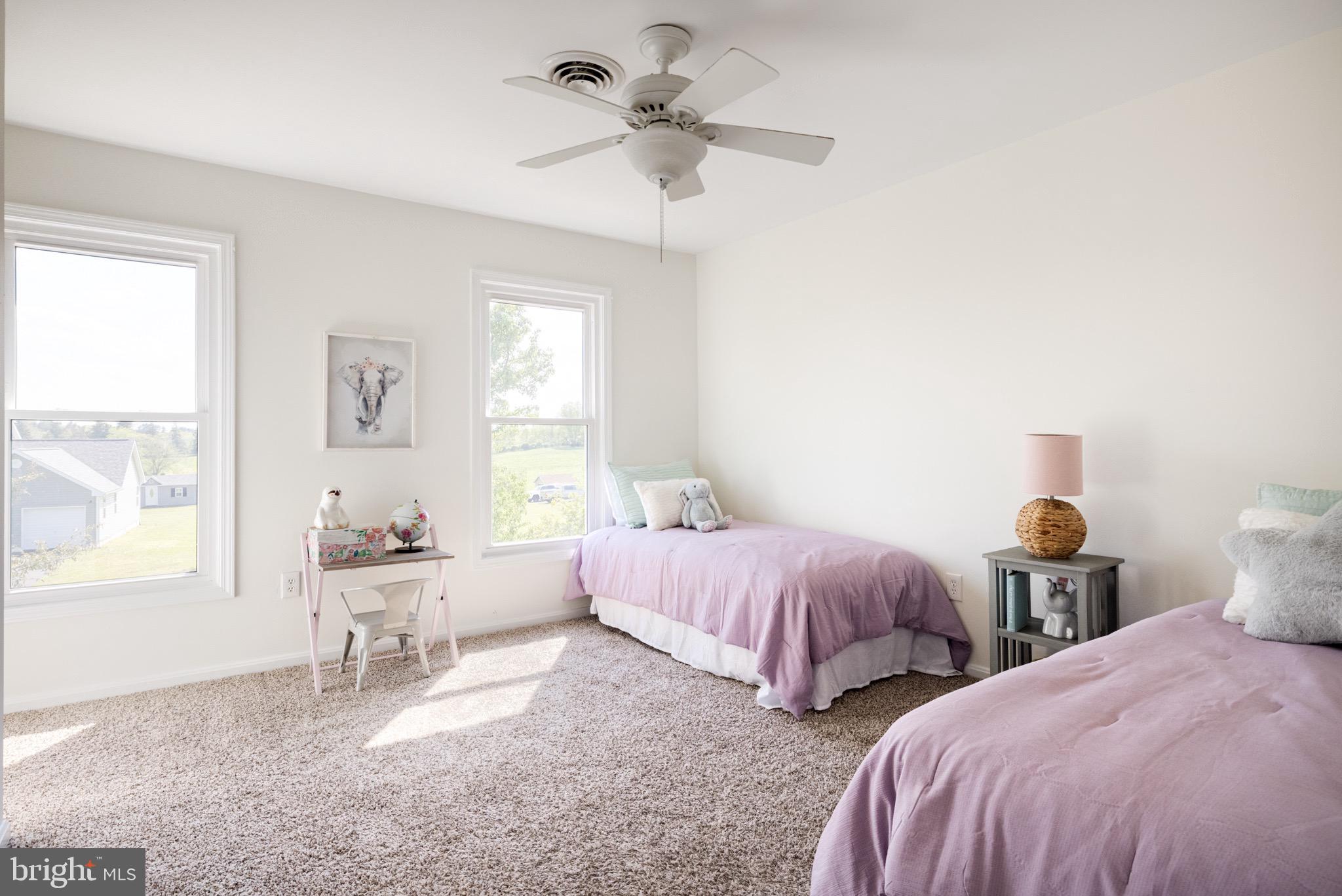 78 Fairview Dr