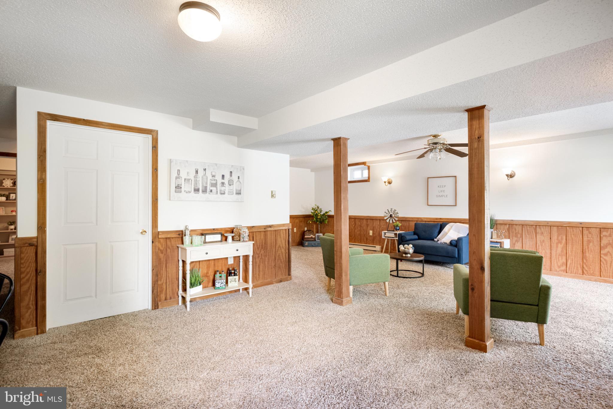 78 Fairview Dr
