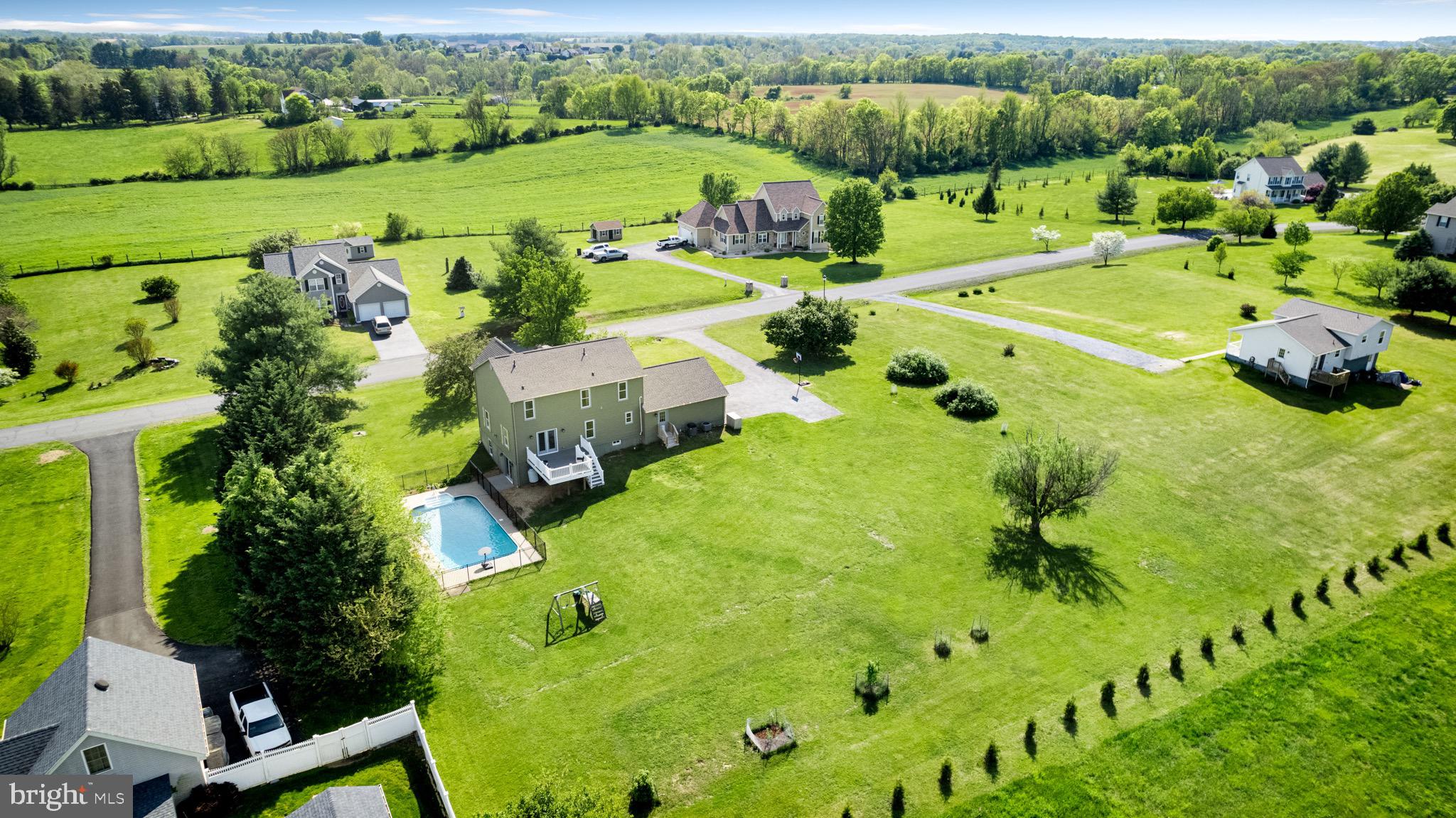 78 Fairview Dr