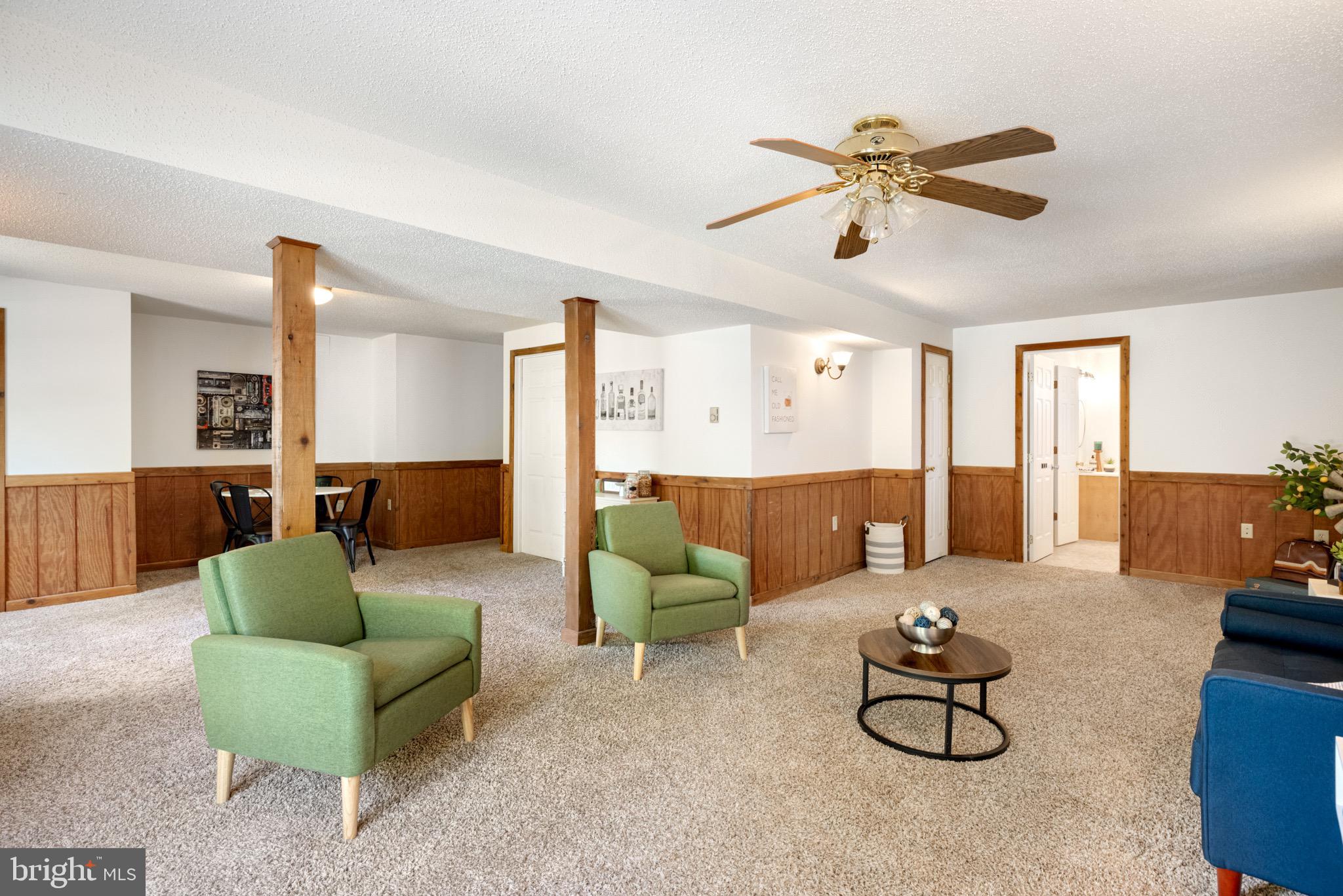 78 Fairview Dr