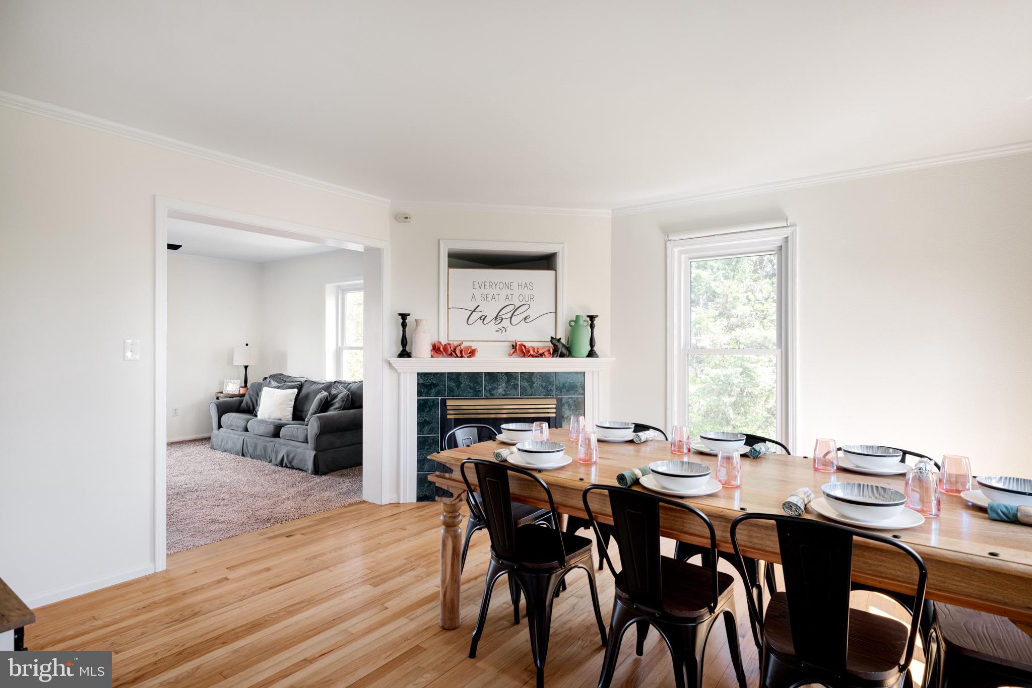 78 Fairview Dr