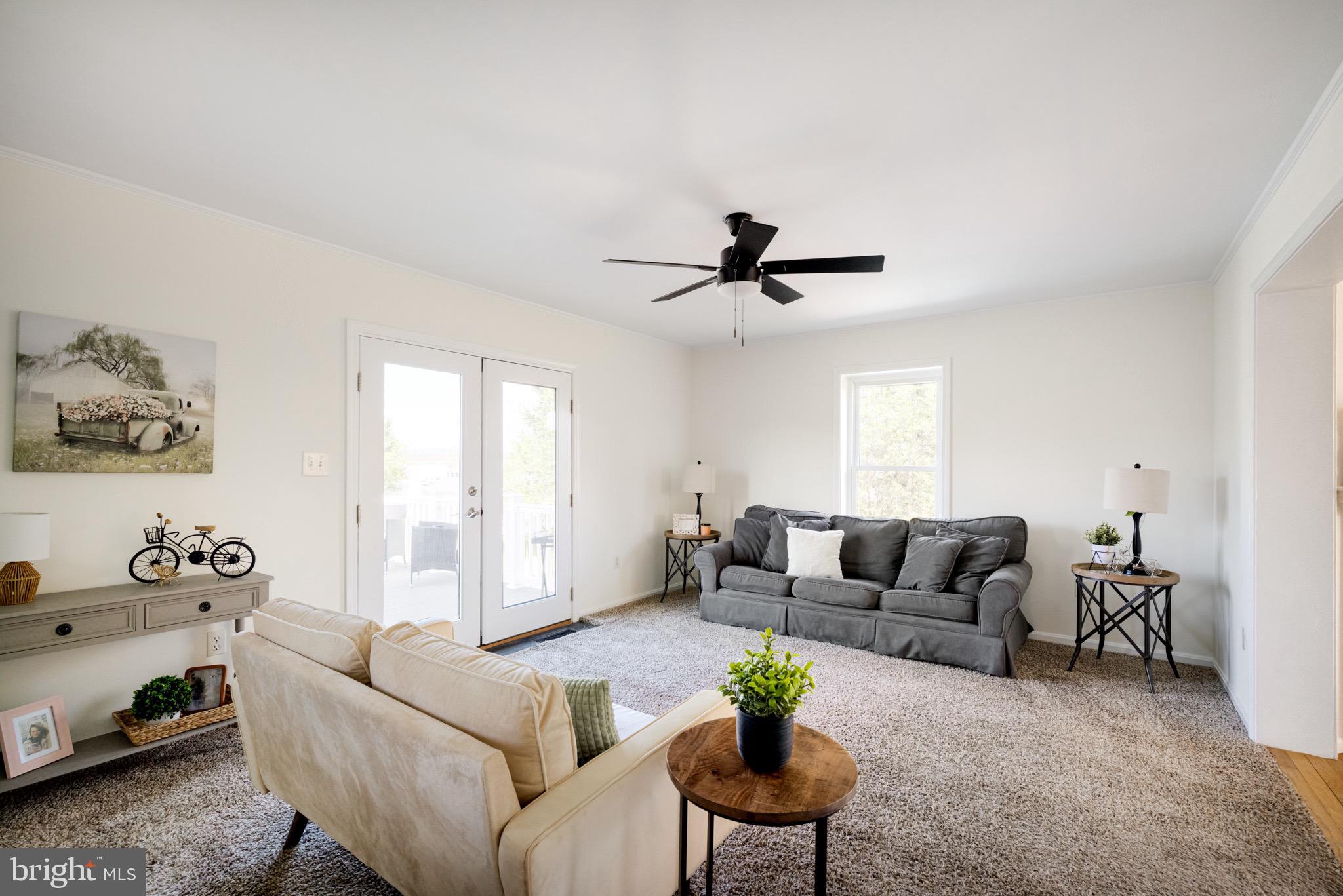 78 Fairview Dr
