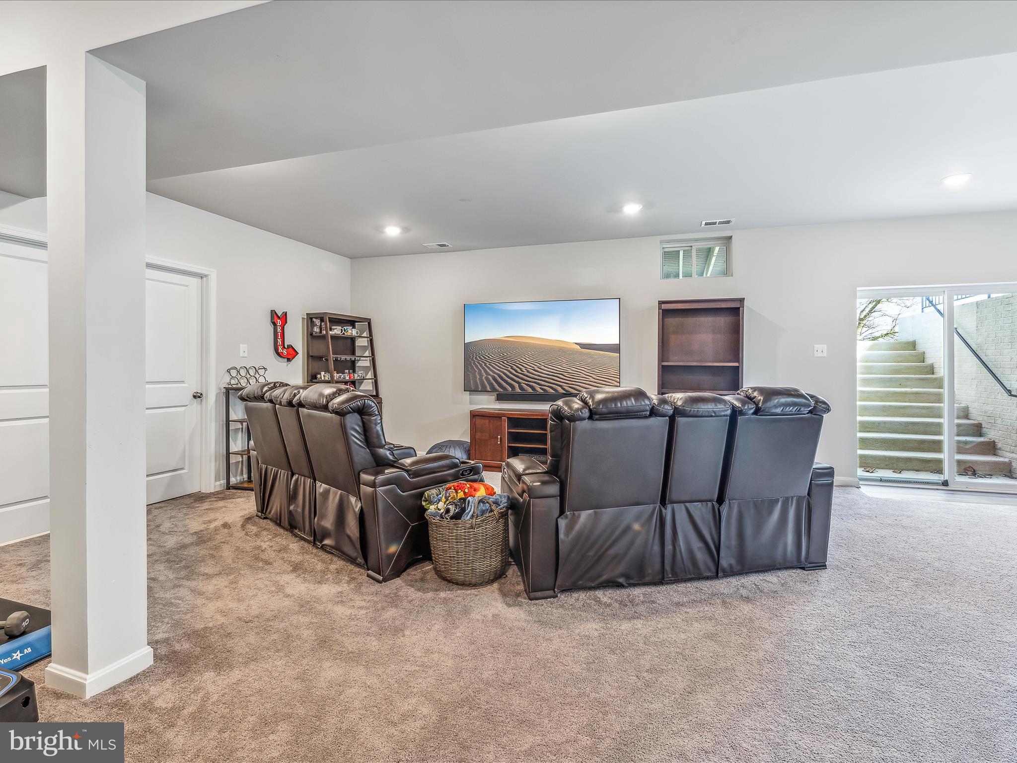 639 Barksdale Dr