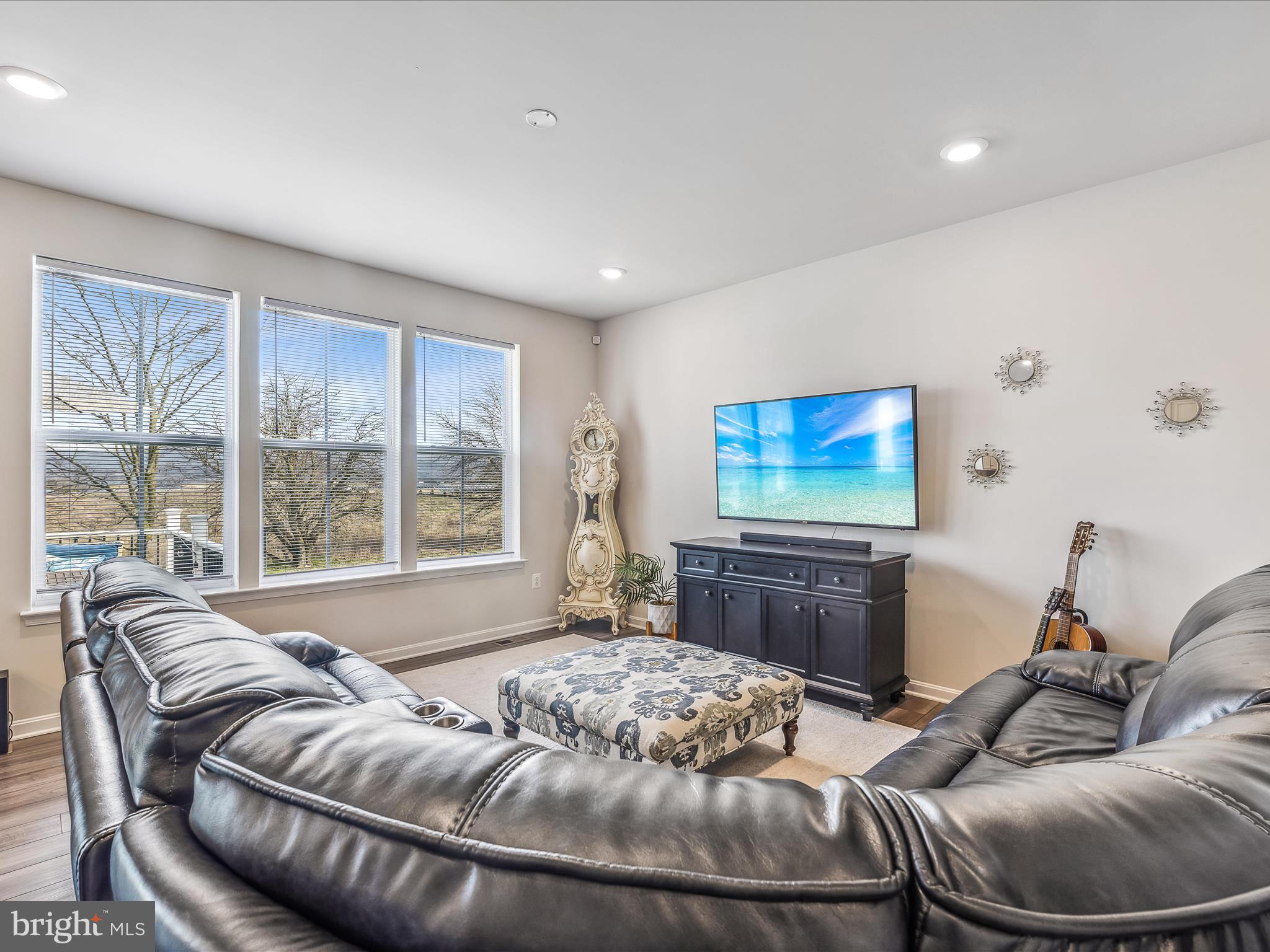 639 Barksdale Dr